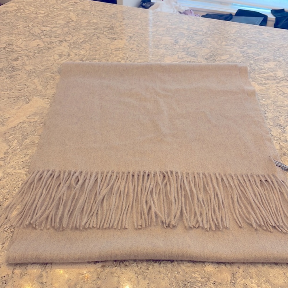 Ann Taylor 100% Cashmere wrap, 18 x 80 inches, soft grey